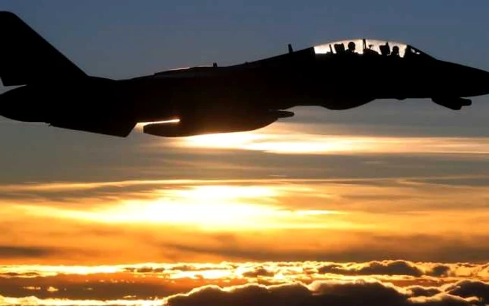 Văzute de la înălţimea unui zbor, cu un avion de luptă, plaiurile mioritice sunt aidoma unei pâini mari, rotundă, fiind părţi ale unui teritoriu unic, exclusiv european.