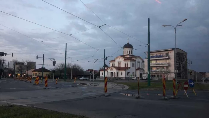 Tramvai la Shopping City Timişoara