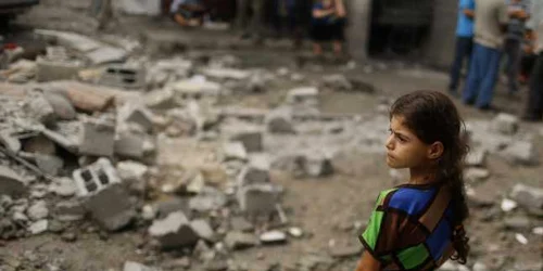 Copil in Fasia Gaza Reuters