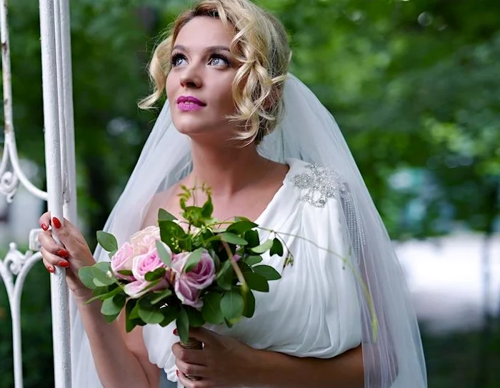 Alin Boroi şi Diana Dumitrescu au făcut nunta într-o poianăFoto: arhivă personală