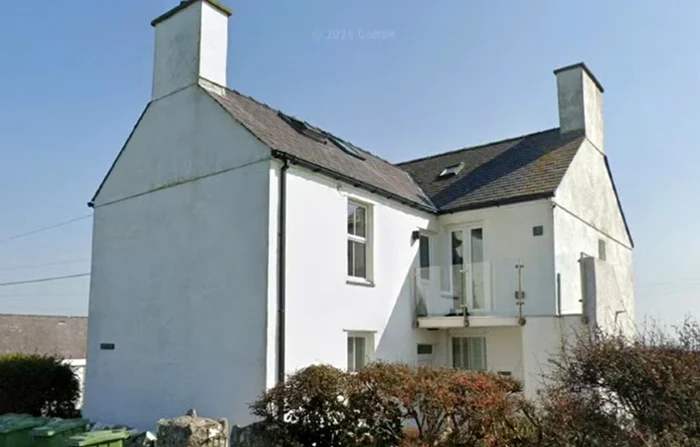 Casa se află într-o zonă pitorească FOTO: Google maps