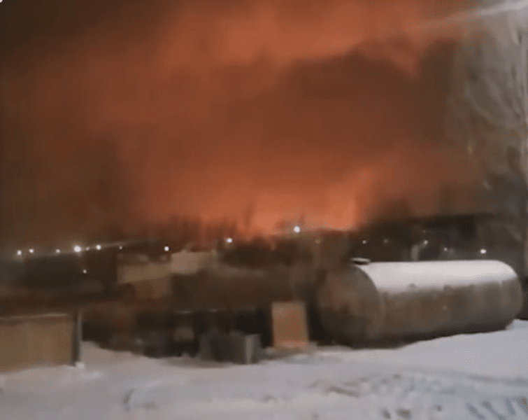 Explozie puternică la rafinăria din Angarsk, Siberia VIDEO