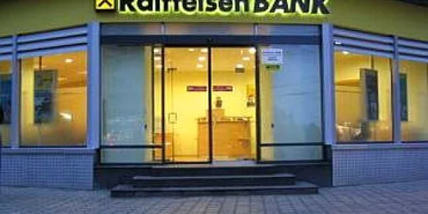 Raiffeisen Bank România împrumută 25 de milioane de euro de la BERD
