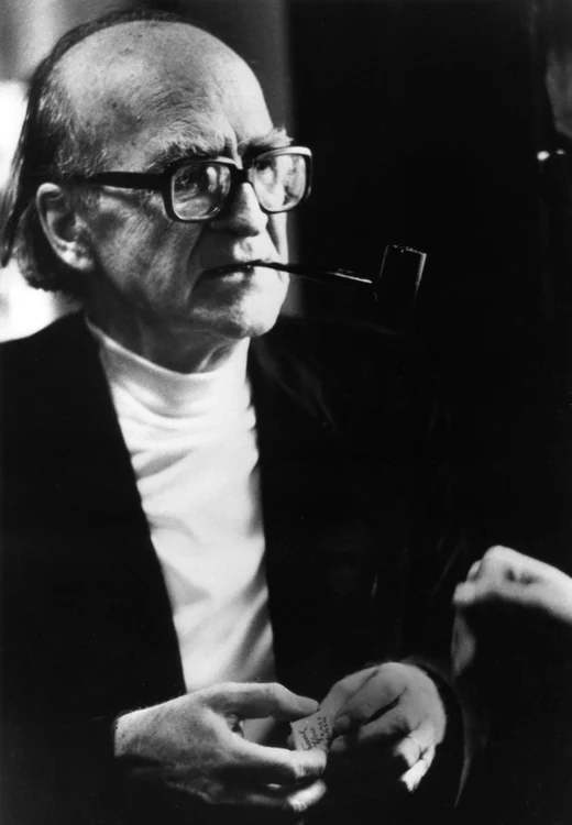 Scriitorul Mircea Eliade