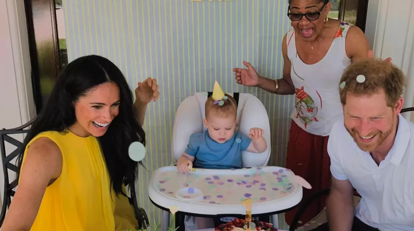 Meghan Markle rochie galbenă jpg