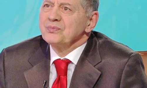 Tavi este cel mai bun prezentator din România jpeg