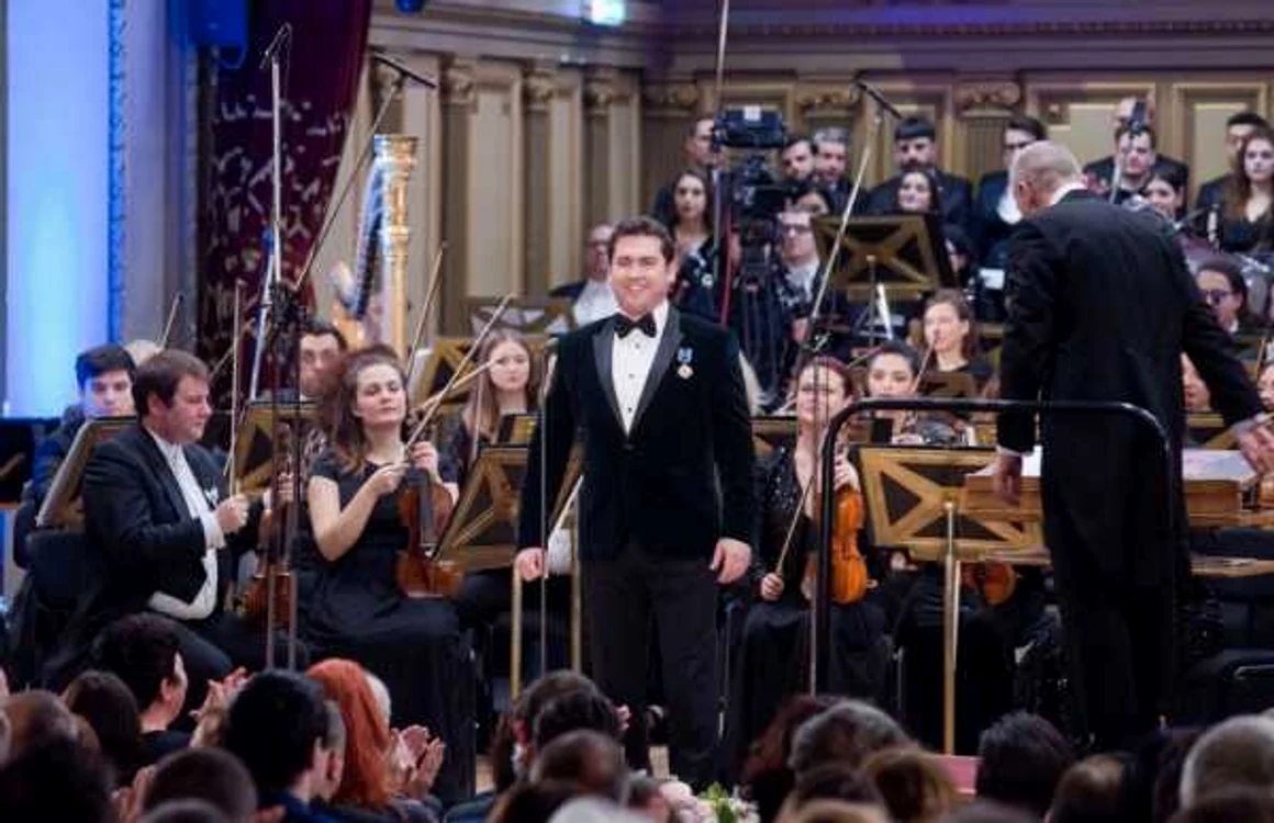 Teodor Ilicai pe scena Ateneului Concert gala Casa Regala