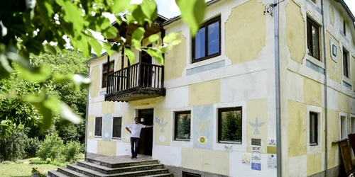 stevo stepanovski biblioteca babino macedonia AFP jpg
