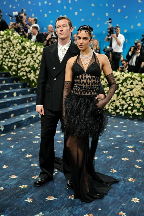 Callum Turner și Dua Lipa sunt împreună din 2024 (Foto: GettyImages)