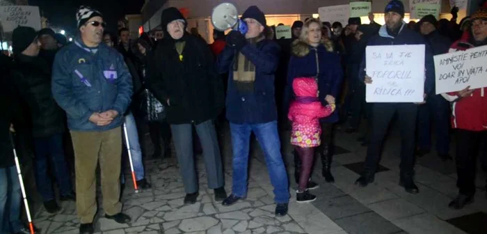 Miercuri au protestat peste 300 de buzoieni