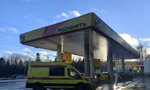masina la benzinarie rusia FOTO X jpg