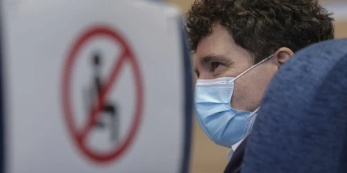 Nicuşor Dan şi Ciprian Ciucu la depunerea jurământului pentru preluarea mandatului de primar al Sectorului 6 în Bucureşti 22 octombrie 2020 FOTO Inquam Photos / Octav Ganea