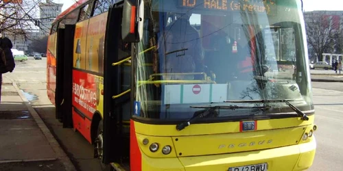 statie autobuz ploiesti foto digi24.ro