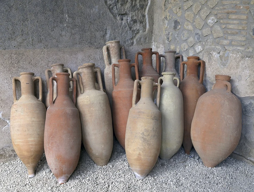 Amfore romane în Pompei FOTO wikipedia