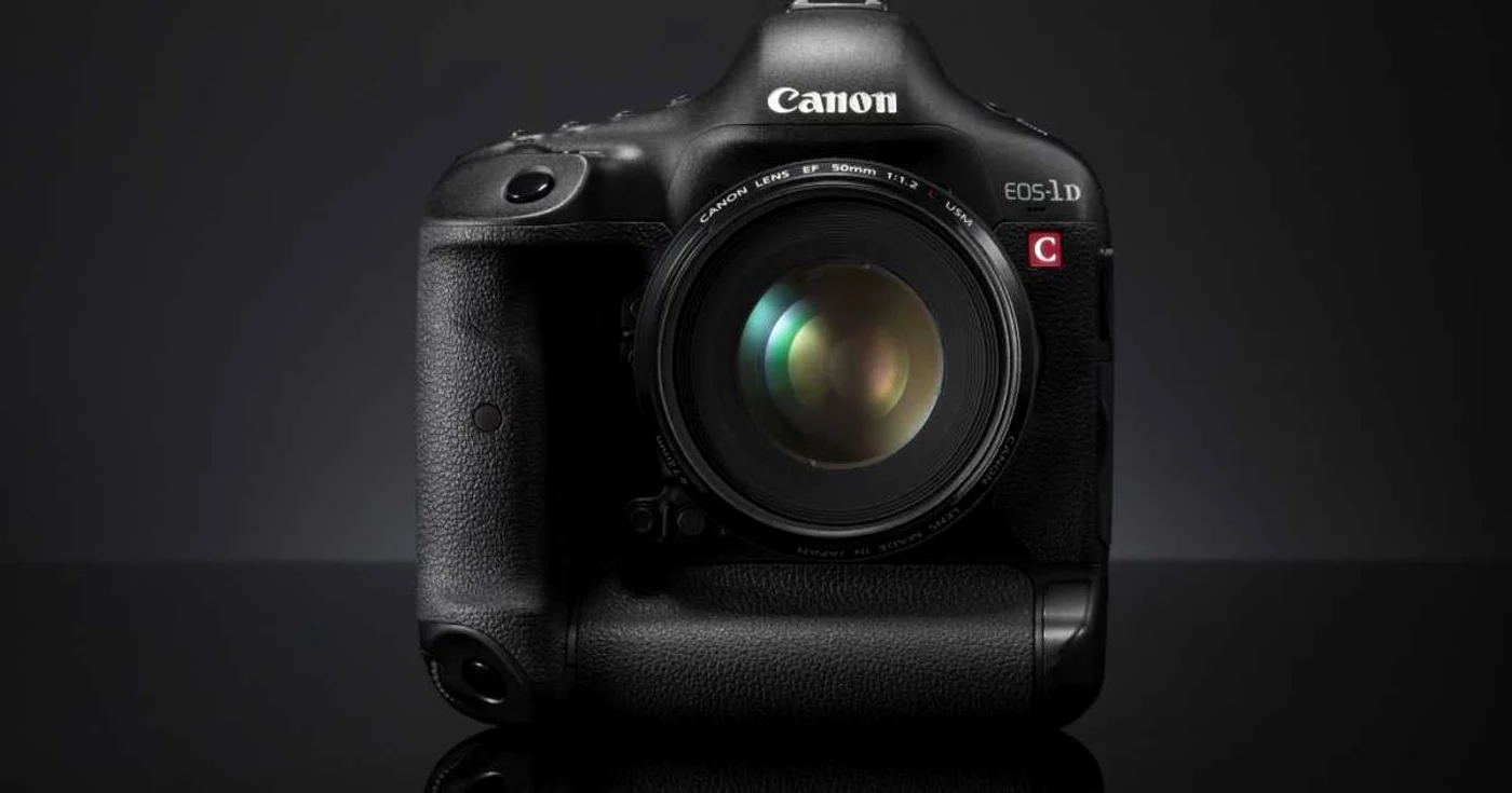 Canon EOS 1DC a fost desemnat cel mai bun DSLR pentru video.
