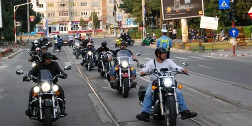 Va fi organizată şi o paradă a motociliştilor