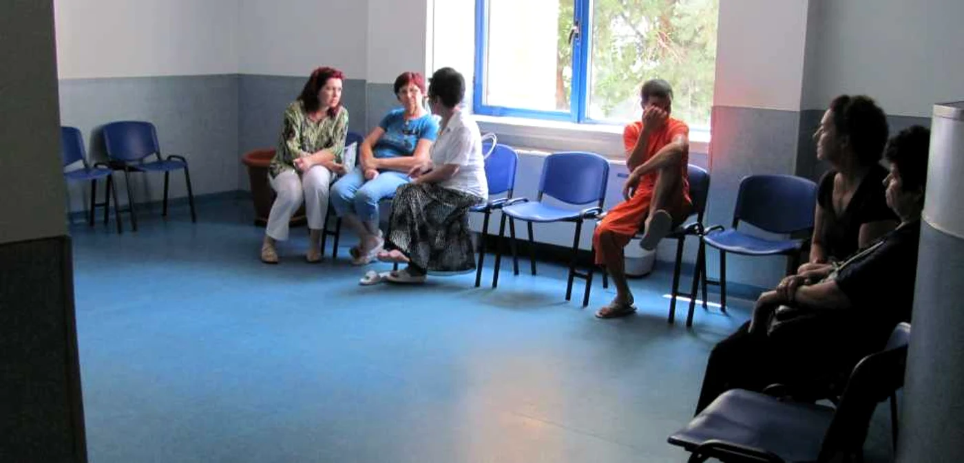 Peste o sută de posturi vacante la Spitalul Judeţean foto arhivă