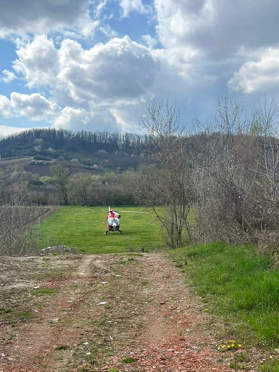 Intervine și in elicopter SMURD FOTO ISU Sibiu