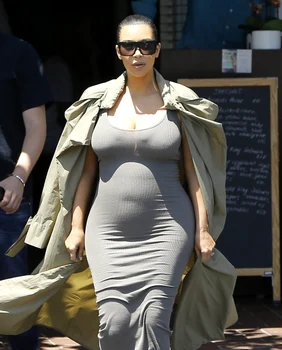 kim kardashian hepta 2096650 jpeg