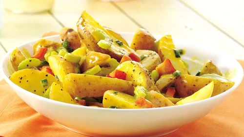 salata de cartofi jpeg