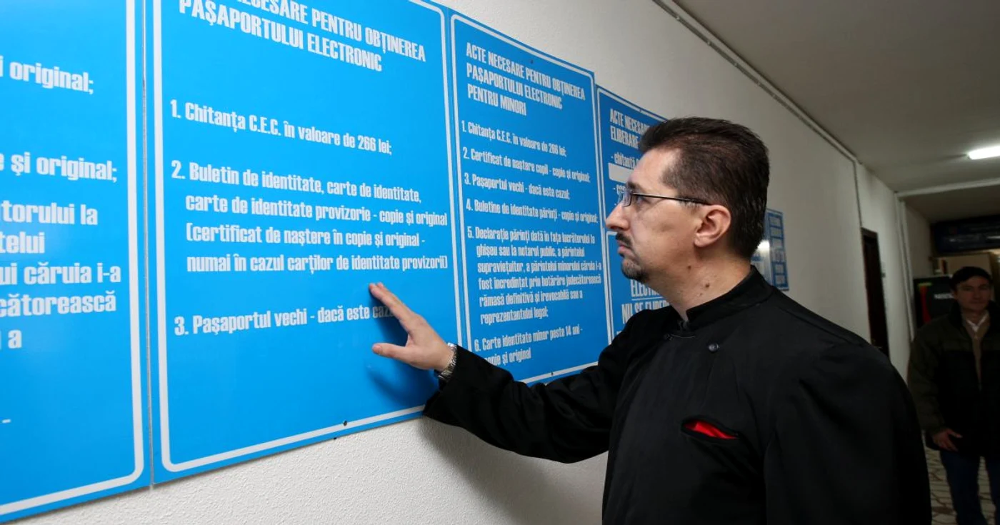 Părintele Daniel va solicita noul paşaport
