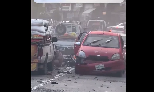 Atentat sinucigaș în Pakistan: Cel puțin 14 morți și 20 de răniți în apropierea unei secții de poliție FOTO captură video X/@KreatelyMedia