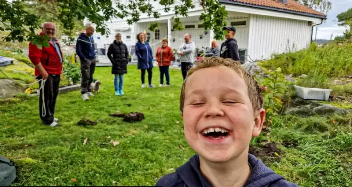 Familia din Norvegia se bucură de descoperirea făcută FOTO bbc.com