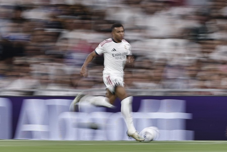 Kylian Mbappe spune că ar fi timpul să câștige „Balonul de Aur”