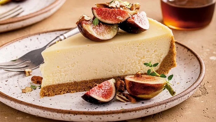 chesecake cu smochine jpg