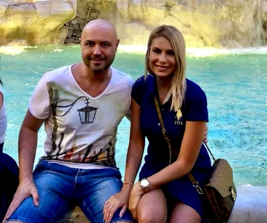 
    Mihai Mitoșeru și Noemi s-au căsătorit după 9 ani de relație, în 2015Foto: Sever Gheorghe  