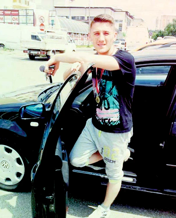 
    Ionuţ Lucian Radu s-a aruncat în faţa trenului  luni seara, la Goleşti  