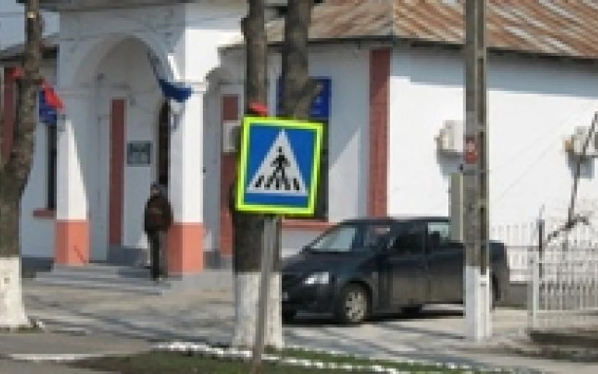 Galaţi:Un primar s-a dat în judecată pentru a se autopremia