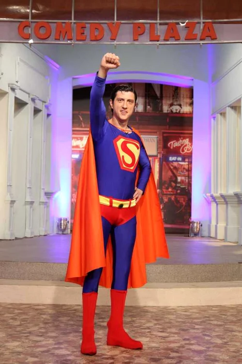 servciul roman de comedie