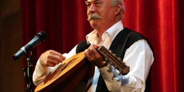 Maestrul Tudor Gheorghe aduce pe scenă celebre cântece de odinioară