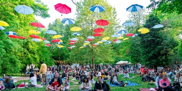 Sesiuni de jazz şi lectură la Grădina Botanică