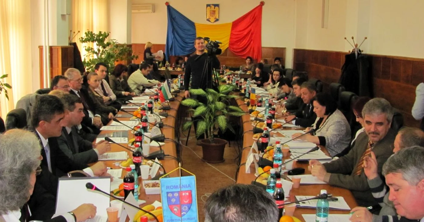 CJ Giurgiu şi mai multe instituţii din Ruse au lansat azi trei mari proiecte europene comune