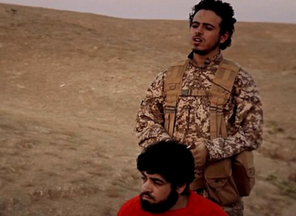 
    În clipul publicat duminică de ISIS apar nouă dintre atacatorii de la Pariscaptură video  