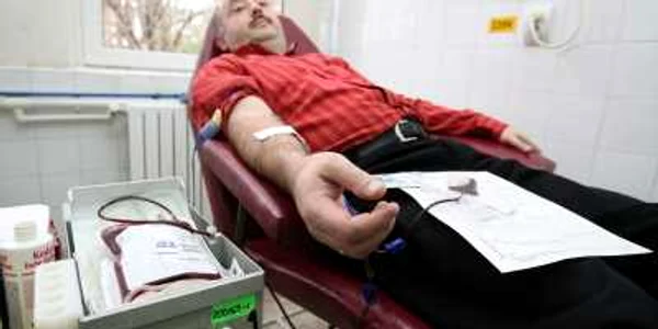 Jandarmul Daniel Ianţuc a donat de dimineaţă sânge