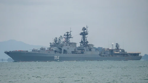 Nava anti-submarin Admiral Tributs (564) Foto: Twitter/ @StraitsSights