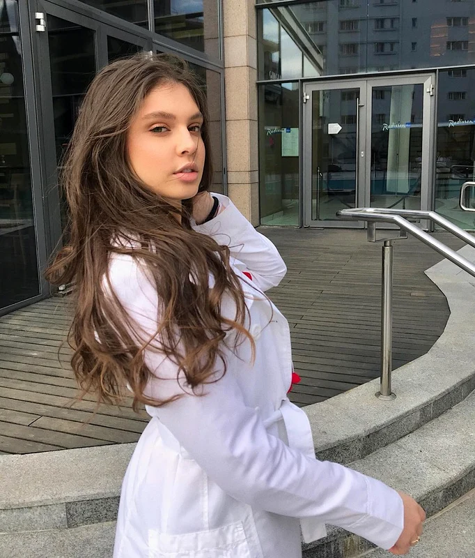 Elena Chiriac 23 jpg