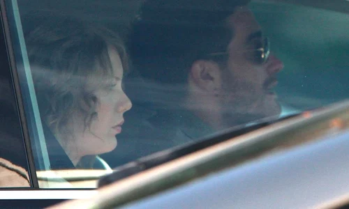 taylor swift si jgyllenhaal120910 01 jpeg