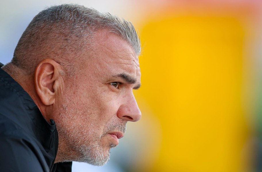 Schimbarea uluitoare a lui Cosmin Olăroiu: face la fel de multă performanță cu mai puține kilograme