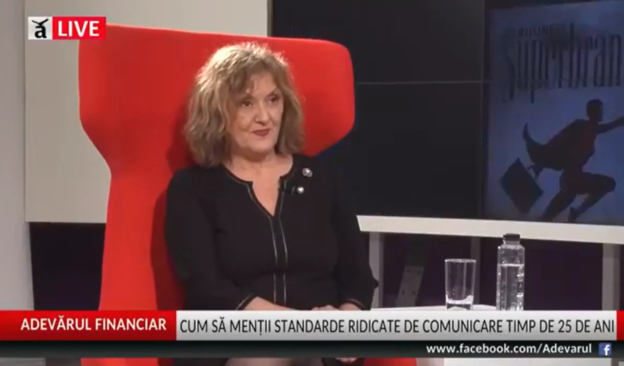 Cum să menții standarde ridicate de comunicare timp de 25 de ani?