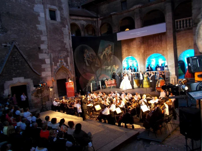 „Traviata”, la Festivalul Opera Nights 2015