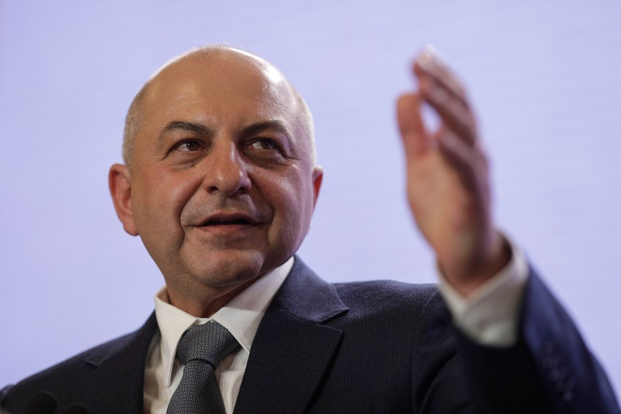 Cîrstoiu: „Puteam să fiu de multe ori ministrul Sănătăţii în viaţa asta”. Candidatul Coaliției, împotriva desființării sectoarelor Capitalei