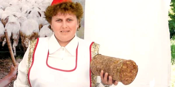Brânzeturile şi produsele din carne se pot altera dacă sunt expuse în târguri şi în pieţe, fără refrigerare
