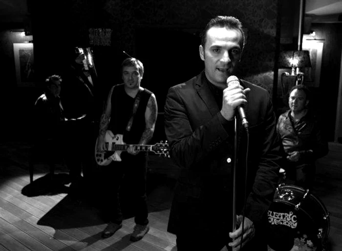 directia 5 cinema patria forever love jpeg