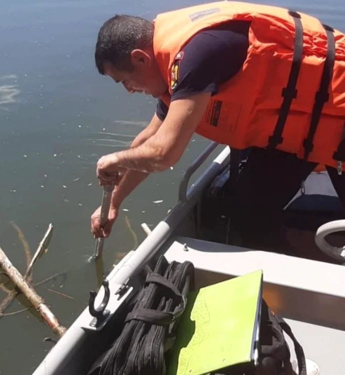 Trpul bărbatului a fost găsit în lacul Alionte din balta Ialomiţei FOTO ISU Ialomiţa