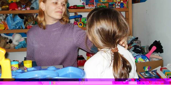Copiii abuzaţi nu vor să se întoarcă acasă