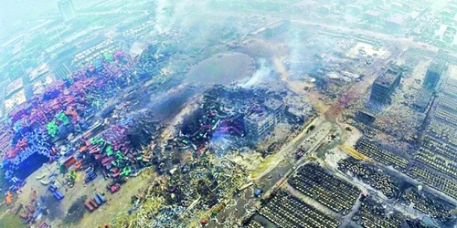 Craterul din urma exploziei de la Tianjin este vizibil şi din spaţiu FOTO Guliver/GettuImages